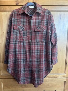 STYLE U Oversized Brown and Black Plaid Button-Down Flannel Shirt/Shacket